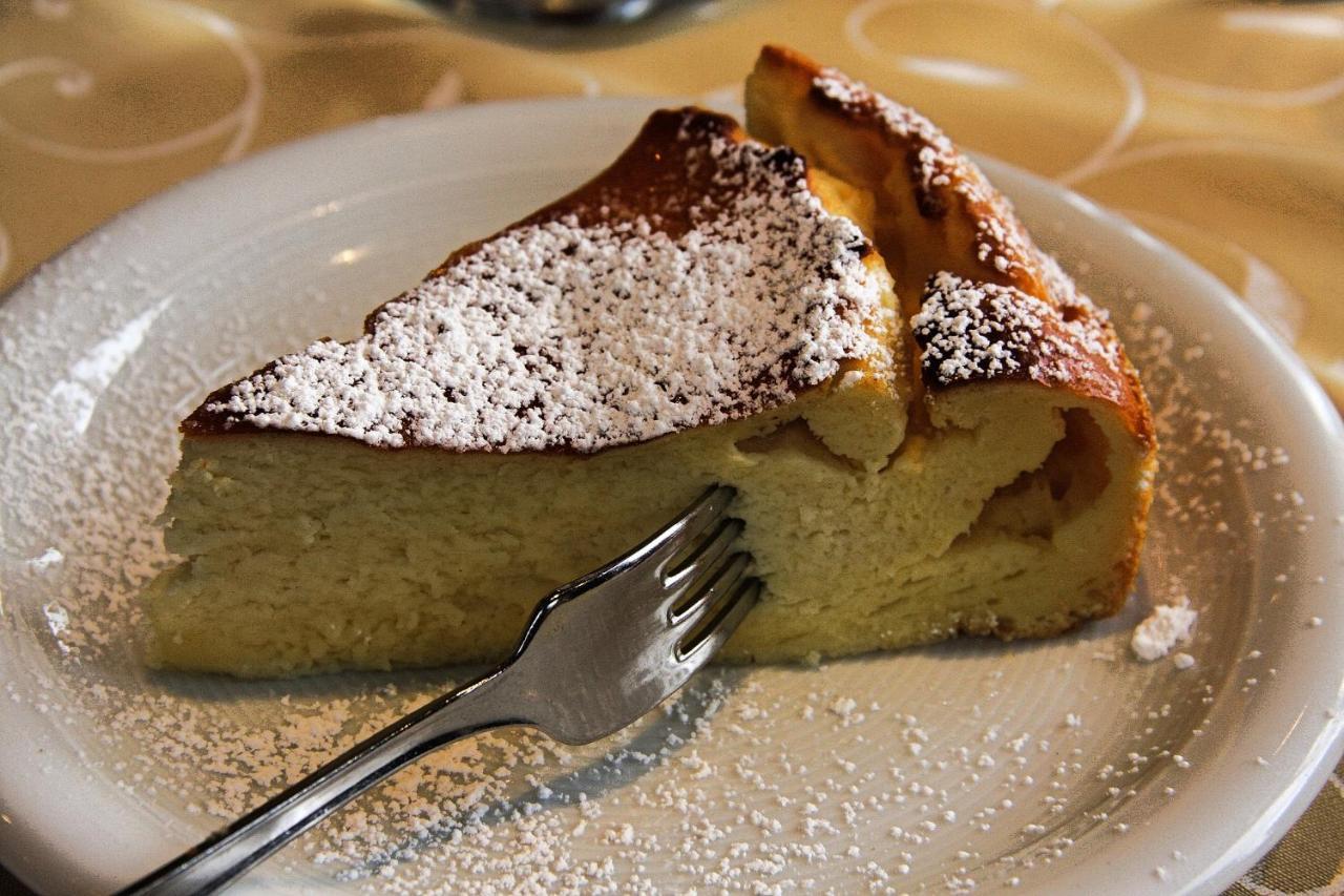 Appartamento Uva - Agriturismo Le Selvole Pomarance Kültér fotó