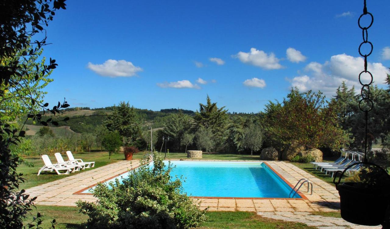 Appartamento Uva - Agriturismo Le Selvole Pomarance Kültér fotó